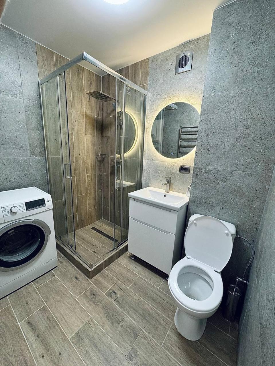 Двокімнатна Квартира На Корятовича, 2Б Berehove (Transcarpathia) Exterior foto